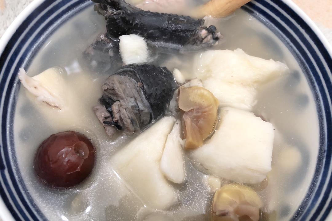 栗子山药乌鸡汤