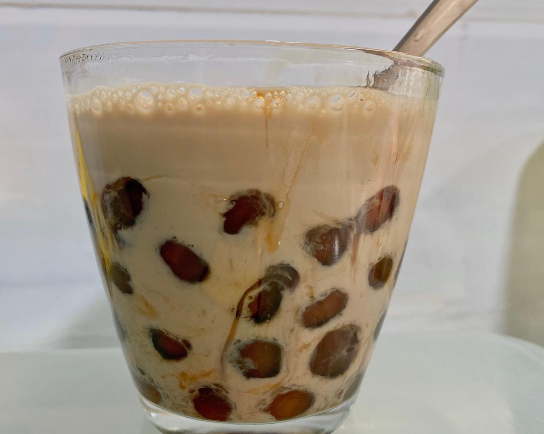 灵魂焦糖珍珠奶茶